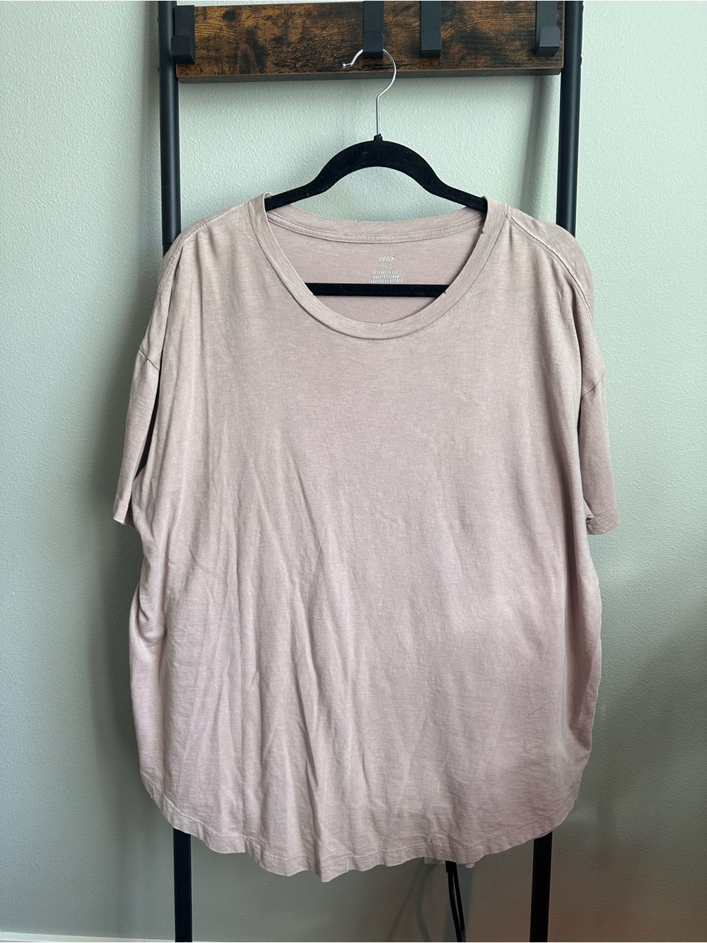 aerie Oversized Crewneck Tee in Light Mauve